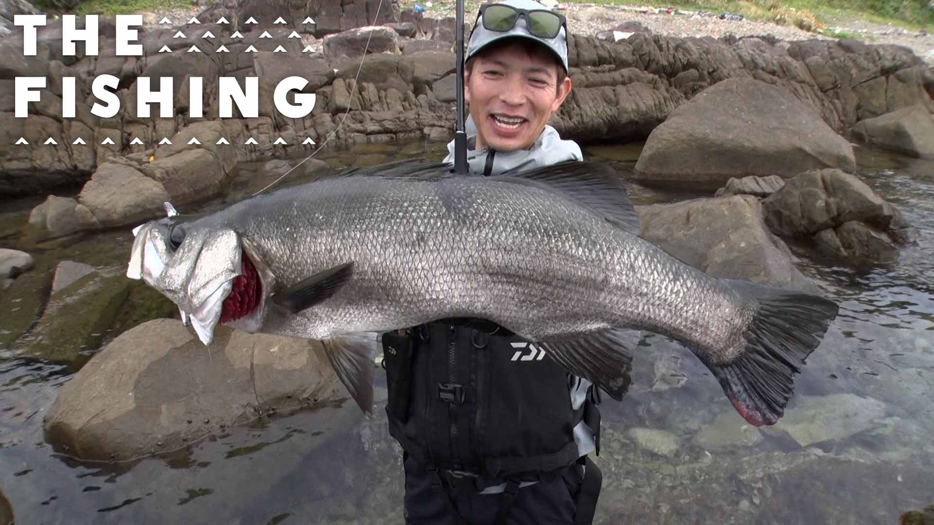 種子島を駆け巡る！<br>荒磯の王者ヒラスズキ