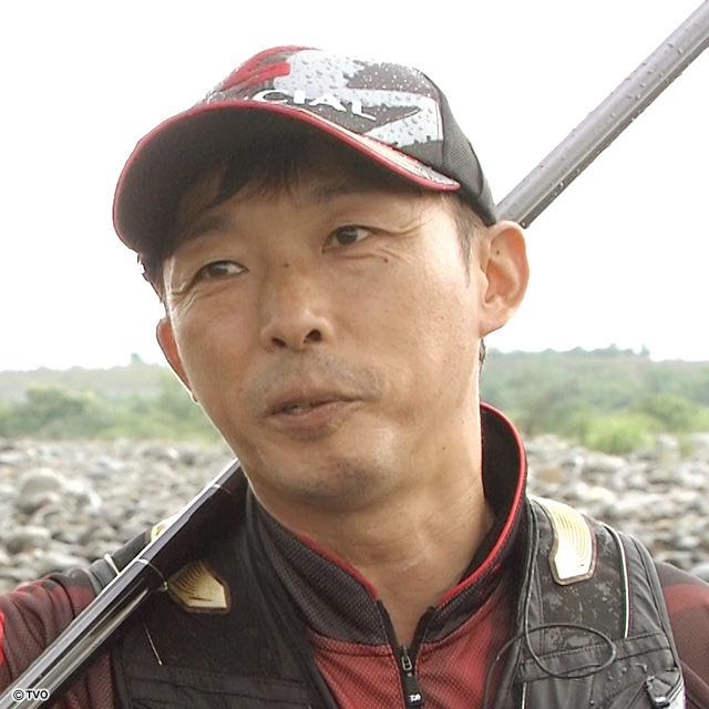 加藤　達士